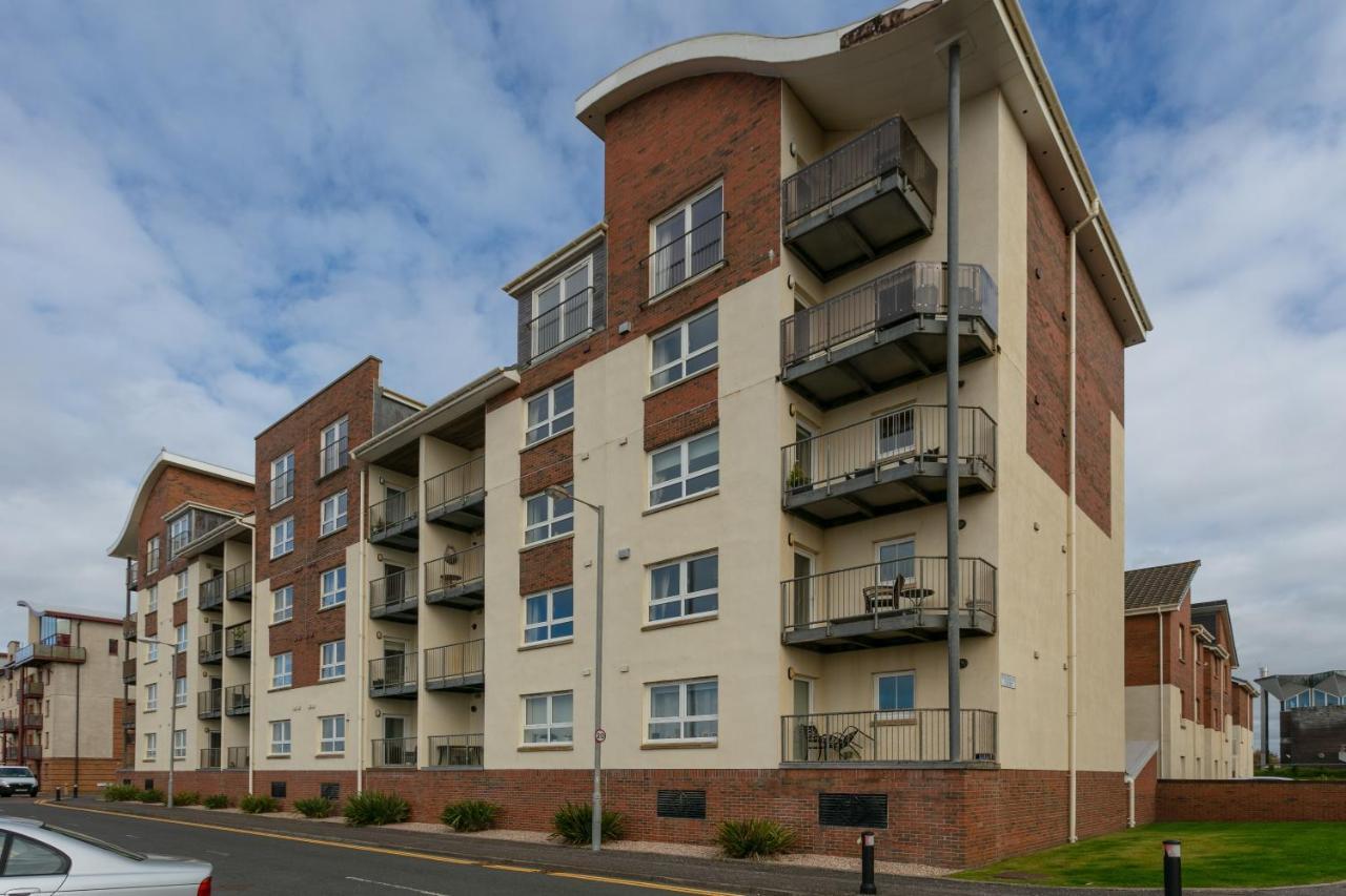 Harris Retreat - Donnini Apartments Ayr Exterior photo